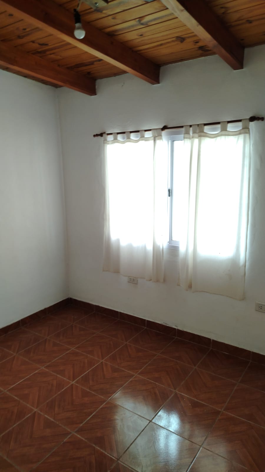 Casa de 2 dormitorios en Coronel Domínguez - Foto 9