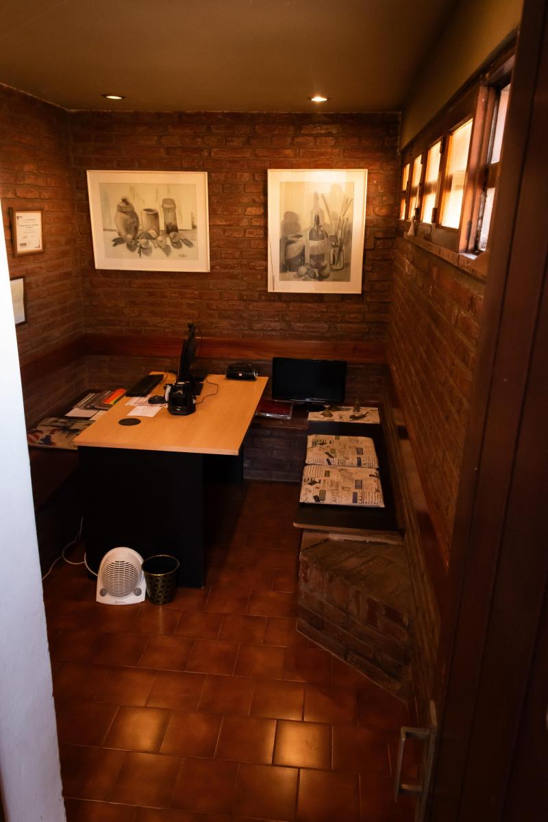 Pte. Quintana 930 - Hall de entrada