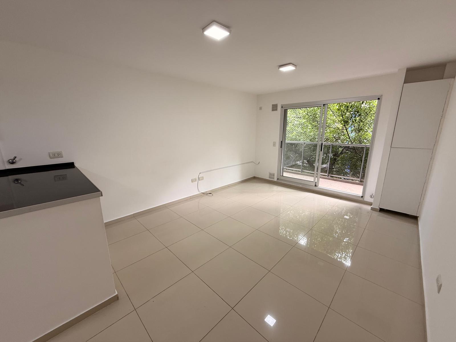 Cochabamba 1245 03-01 - Living Comedor