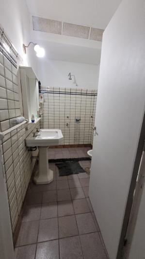 Mr. Ross 600 - Baño